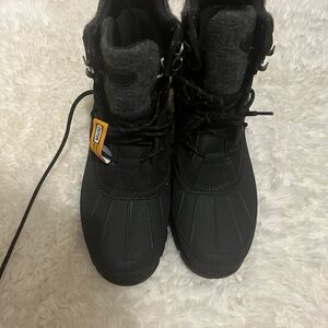 Barely Preloved Men’s L.L. Bean Black Boots with Gray Accents